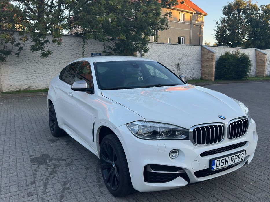 BMW X6 M50d Salon Polska