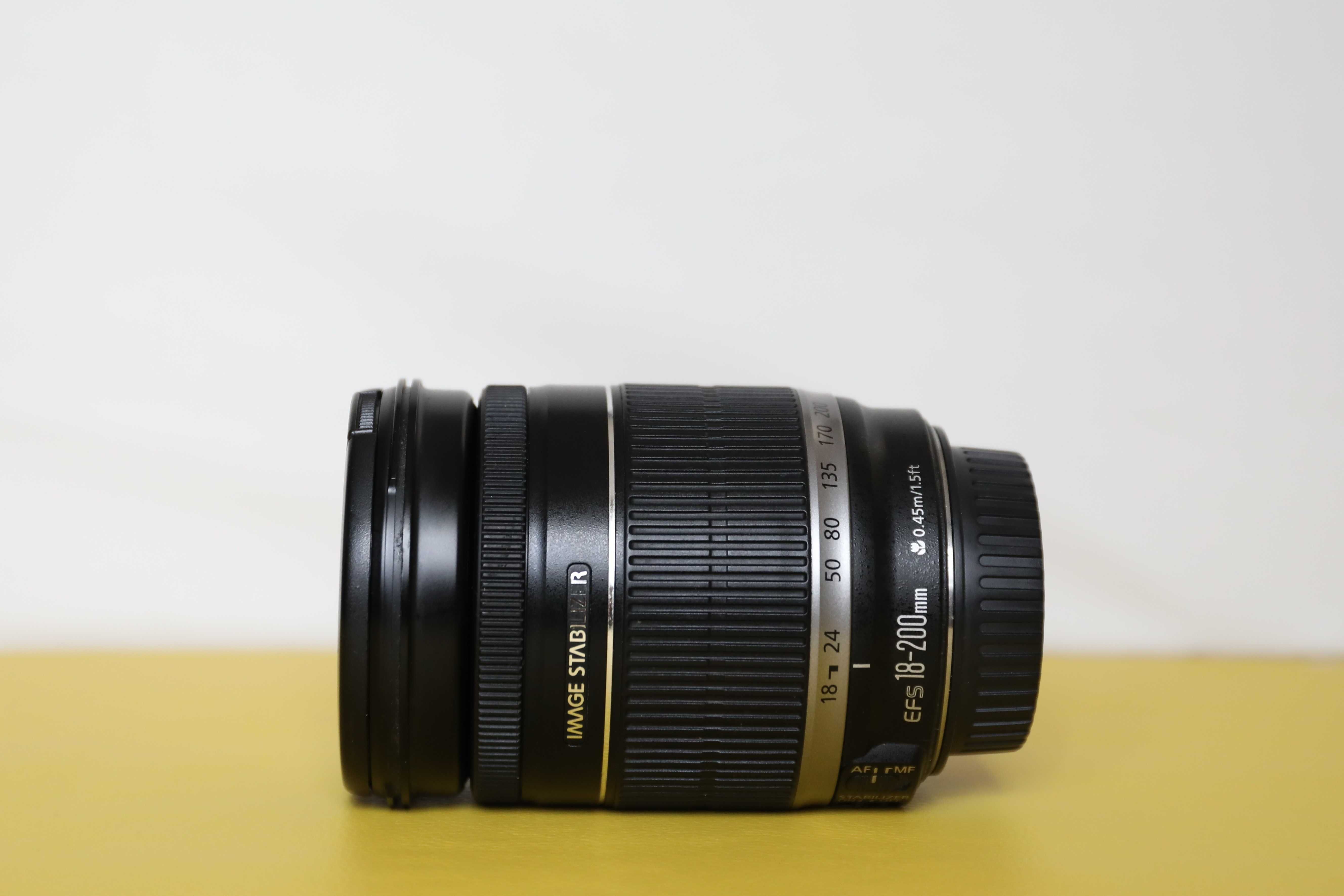 Canon 18-200mm IS EF-S Superzoom! Świetny Stan! BDB!