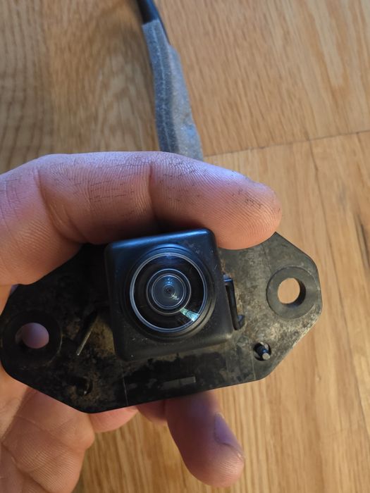 Продам камеру Nissan Leaf