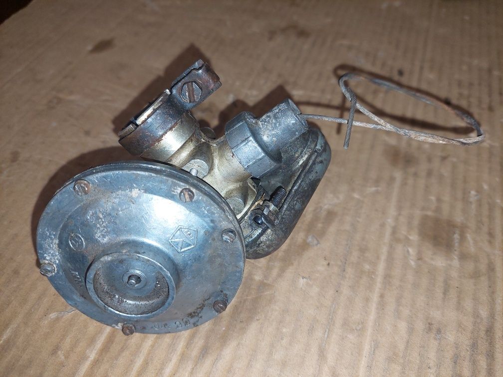 Gaznik CCCP 13 km- 100AP piła motorynka karpsty stella
