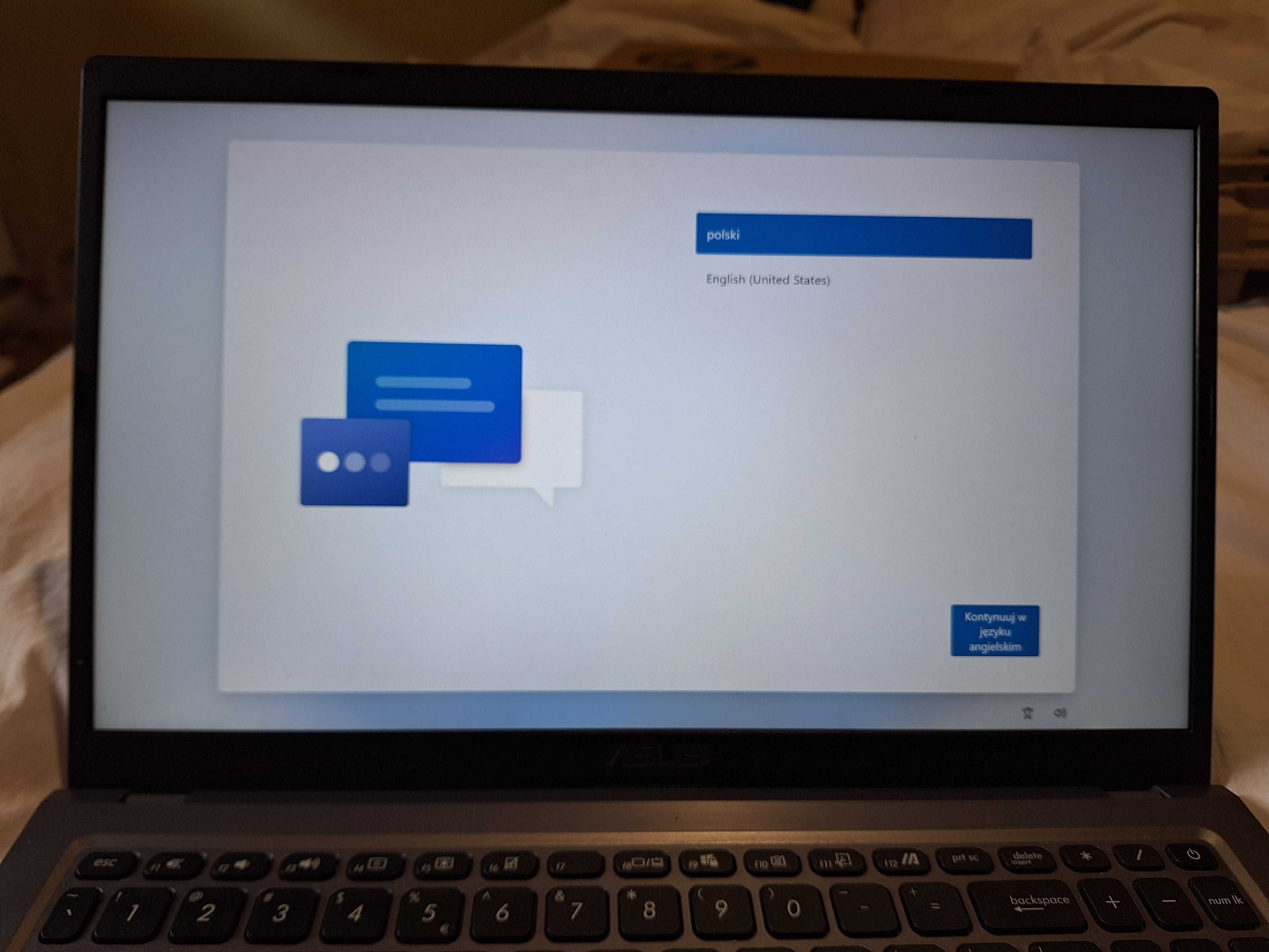 Sprzedam laptopa Asus 15,6 cali procesor i3  generacja procesora 10