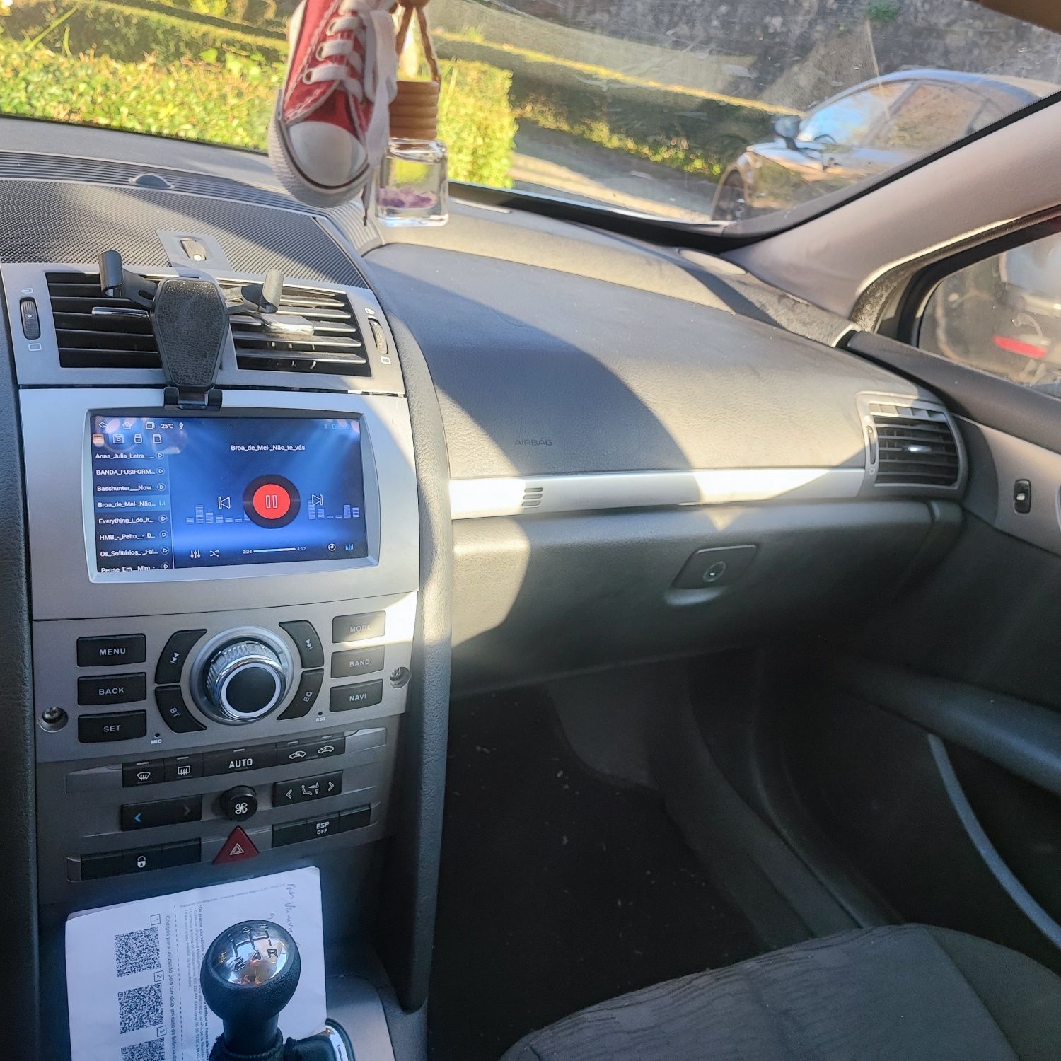 Vendo porque e grande para mim cero comprar uma mais baixa