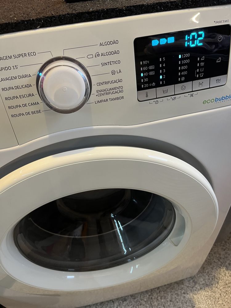 Máquina de Lavar Roupa Eco Bubble, 7 kg