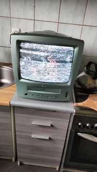 Telewizor z odtwarzaczem VHS LG