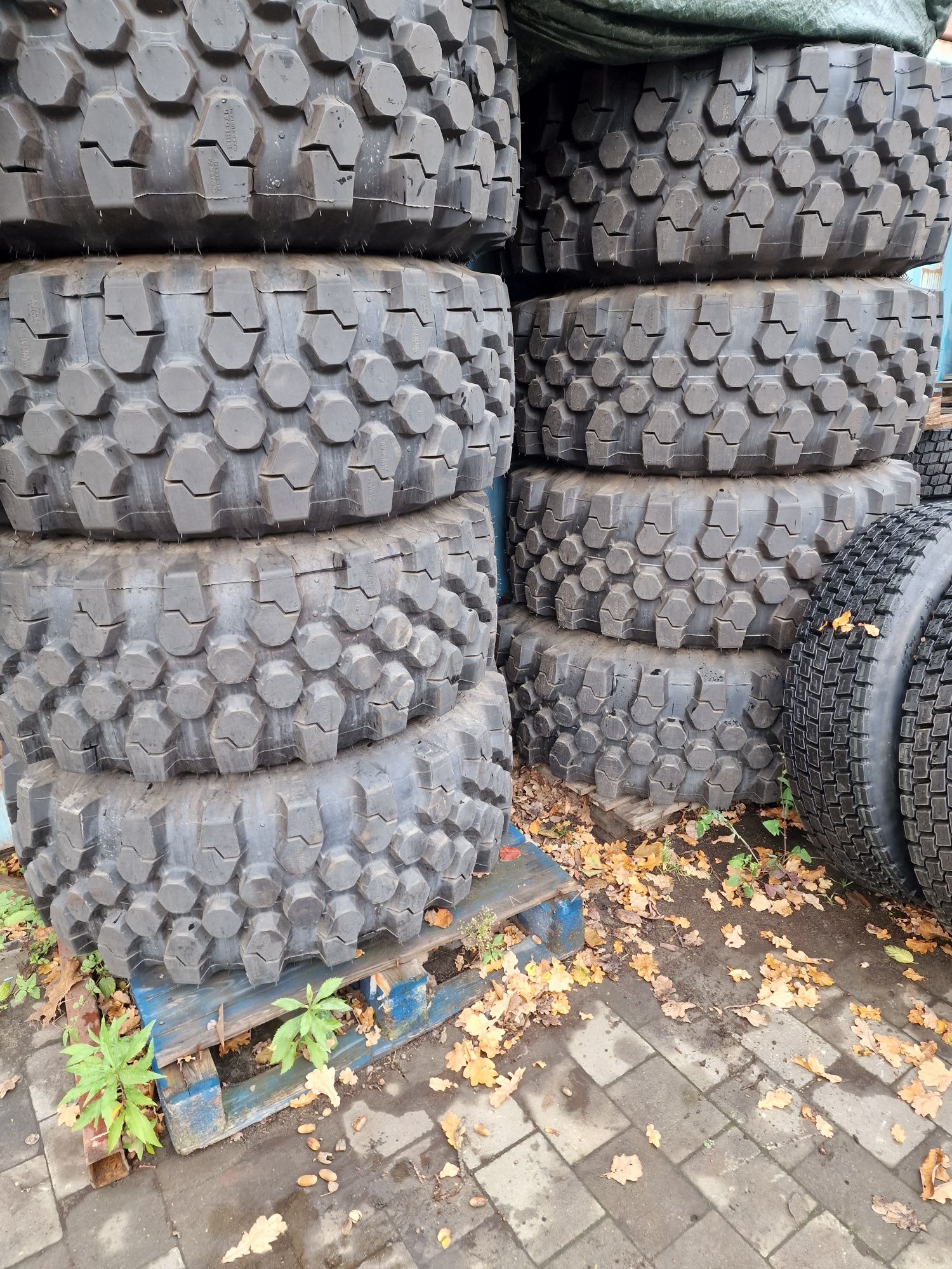 Opona Michelin 17,5 r 24 , 160/70r24 , felgi