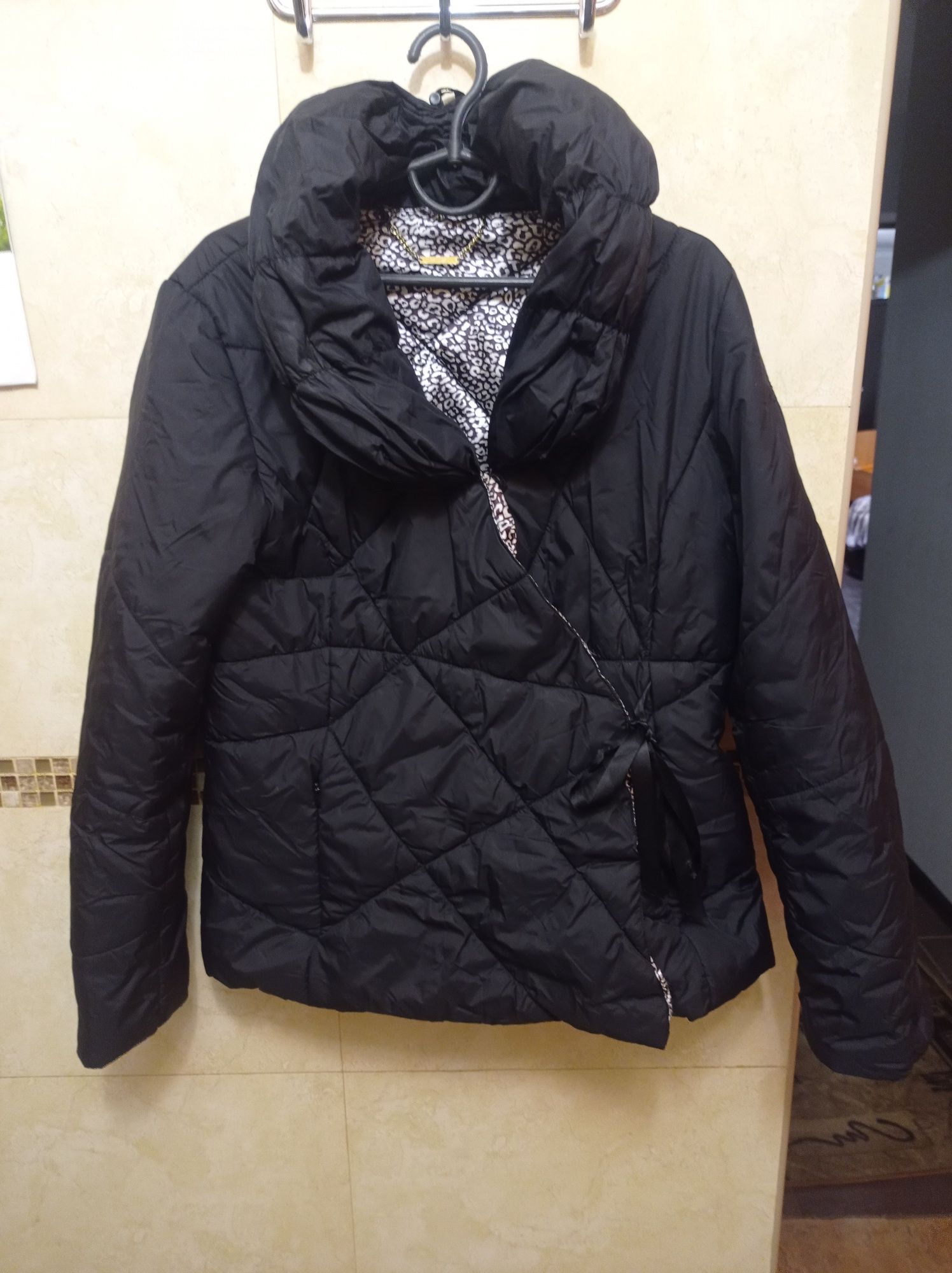 Куртка жіноча розмір L, 48 весна осінь, женская куртка,размер L, 48