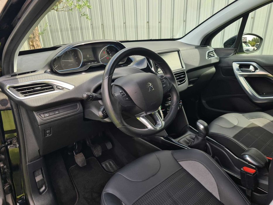 Peugeot 2008 1.6 HDi Allure APENAS 95.000 km