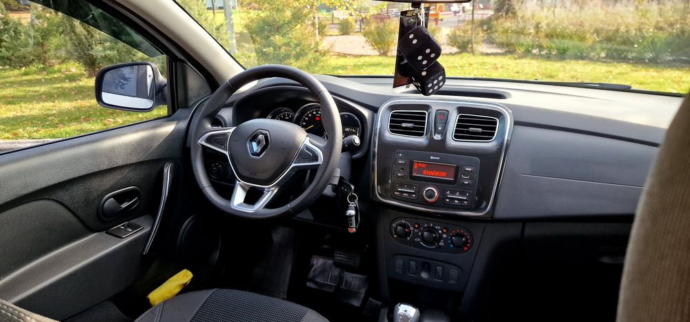 Офіційний авто Renault Sandero АКПП.
