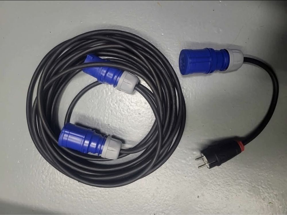 Przedłużacz kempingowy 15m 3x2.5mm z adapterem CEE do kampera łodzi