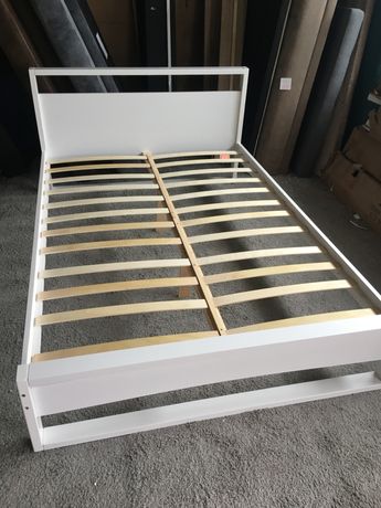 Łóżko drewniane 140 x200 białe Nowe