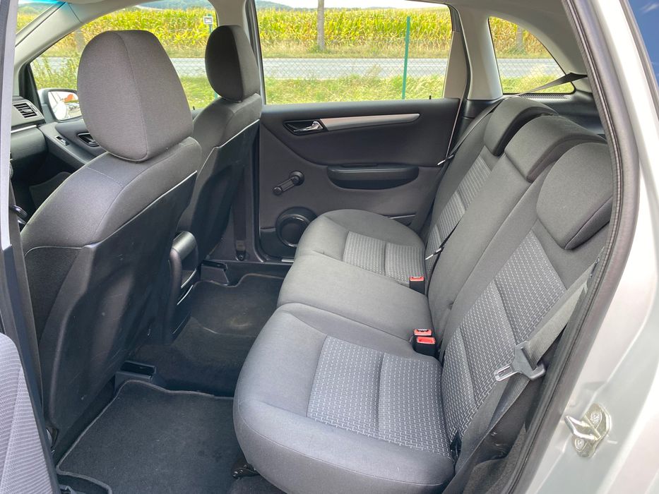 Mercedes B klasa 1.7 benzyna alusy parktronic zadbany