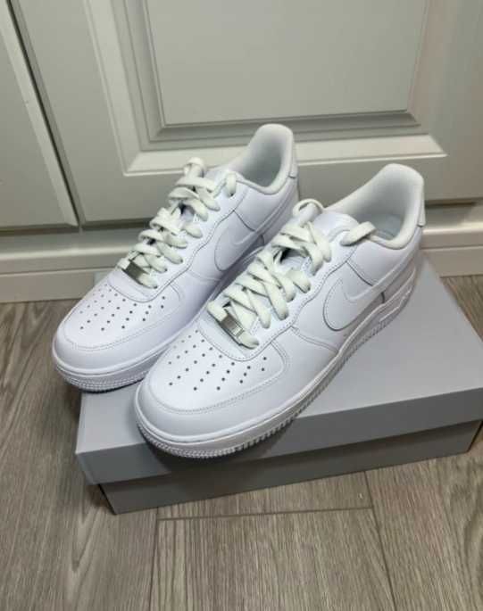 Nike Air Force 1 Low '07 White45