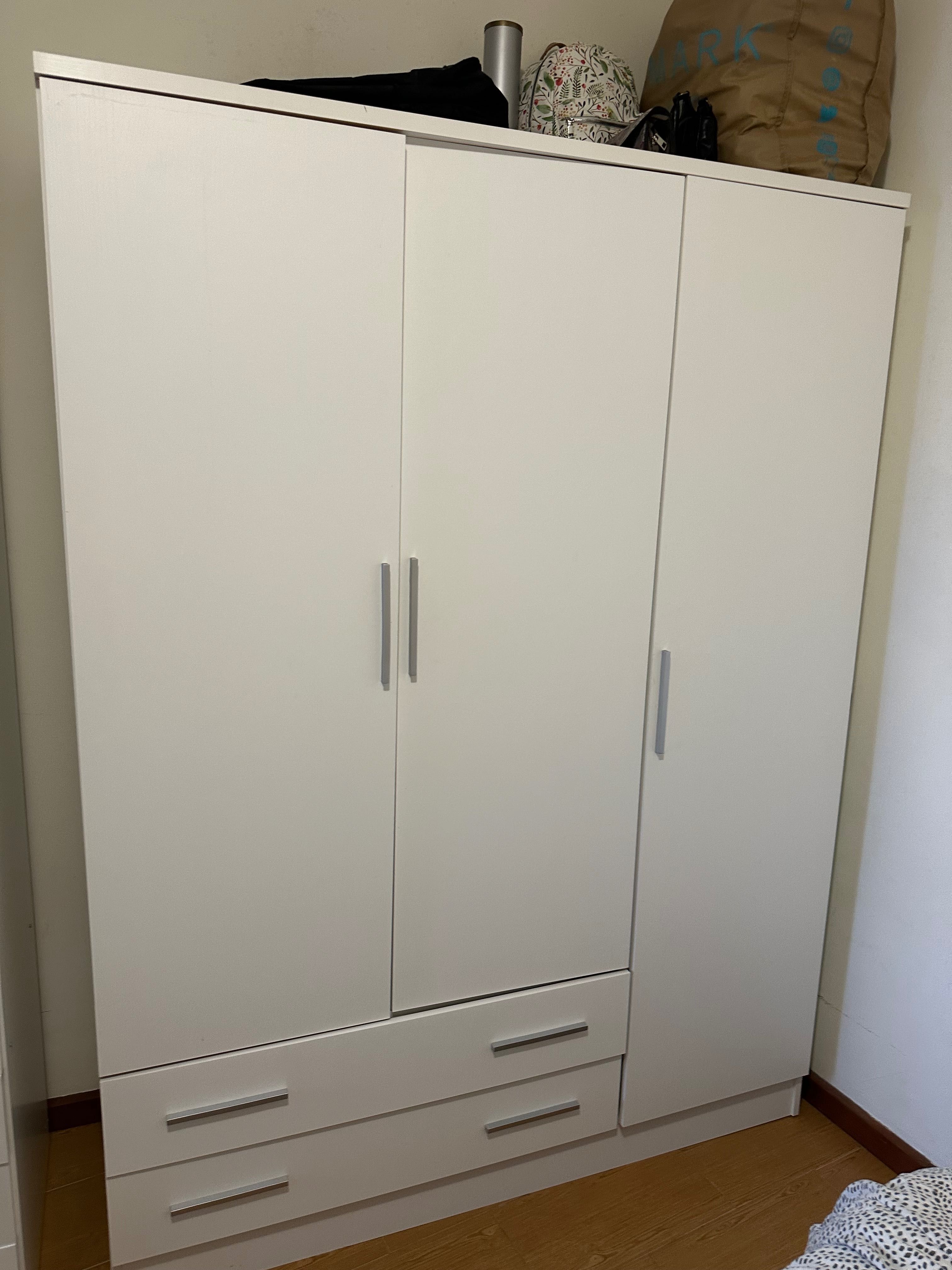 Guarda Roupa usado