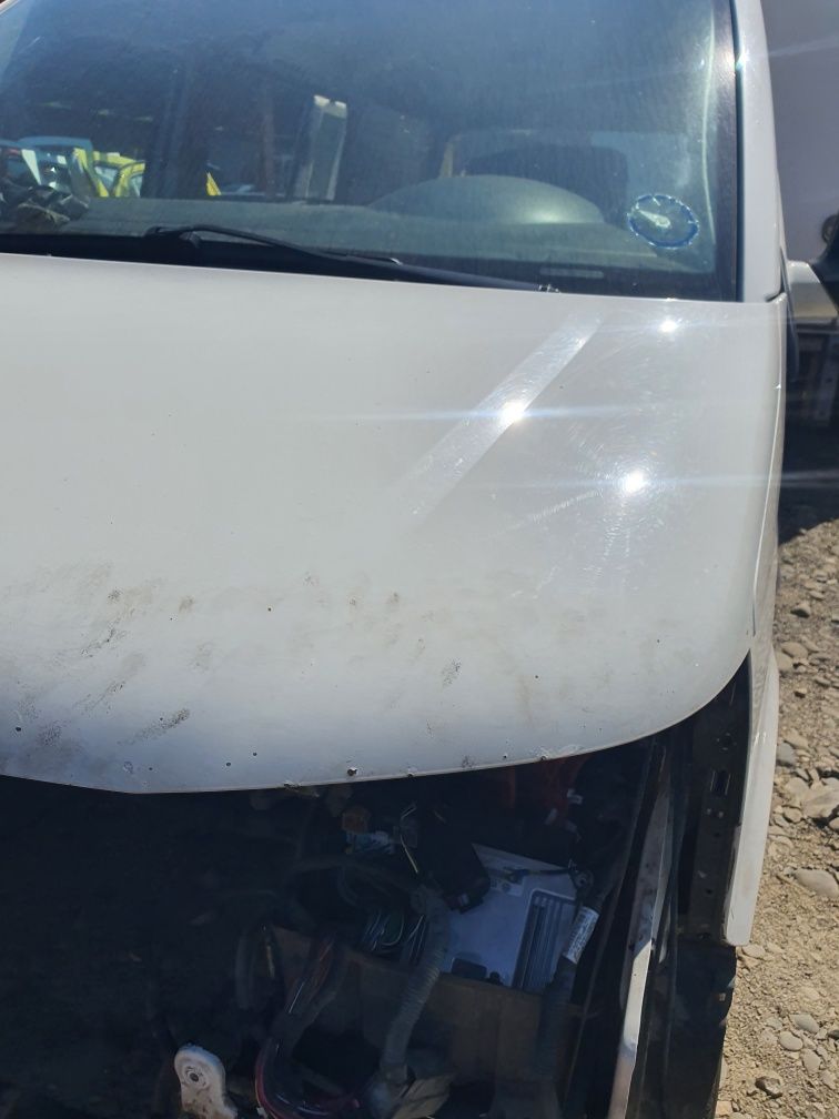 Капот Volkswagen Transporter T5 2.0 4x4 2010+ рестайл