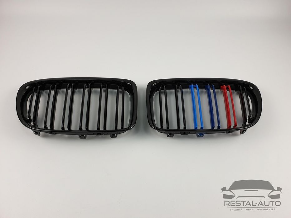 Решетка радиатора ноздри BMW X1 E84 2012-2015 триколор F10 F15 F30 Е70