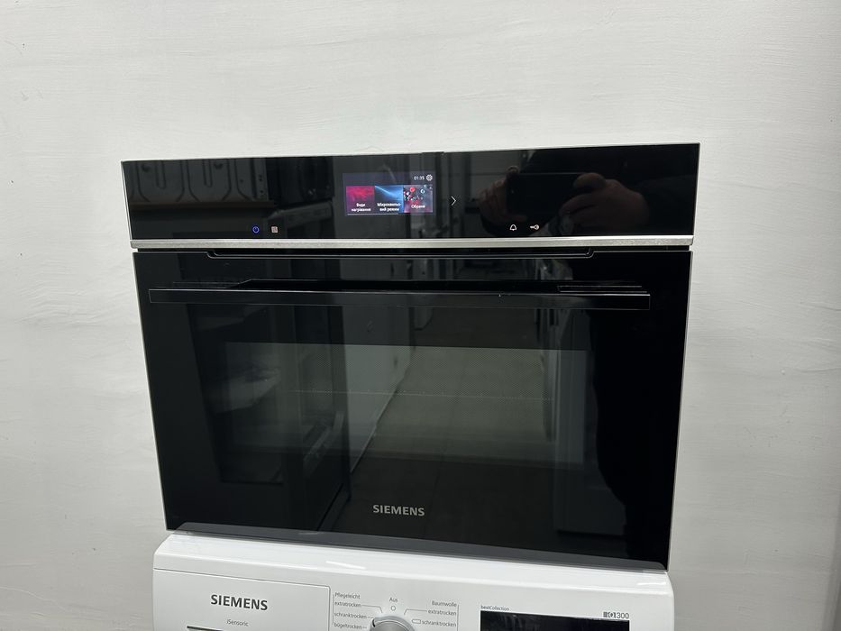 Духова шафа з мікрохвильовкою  Siemens CM776GKB1/D3