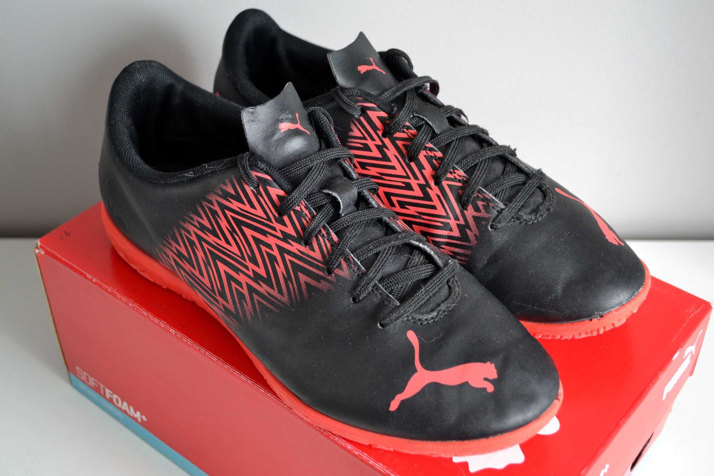 Buty piłkarskie PUMA Tacto IT halowe - Rozmiar 40