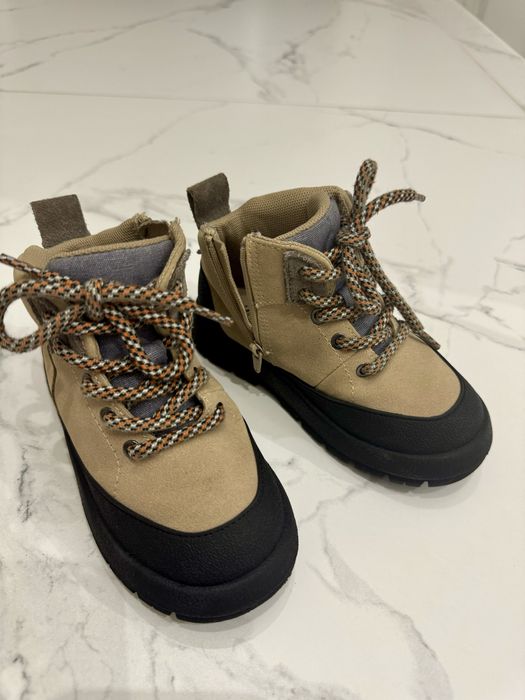 Дитячі черевички Zara