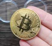 Биткоин сувенирная монета