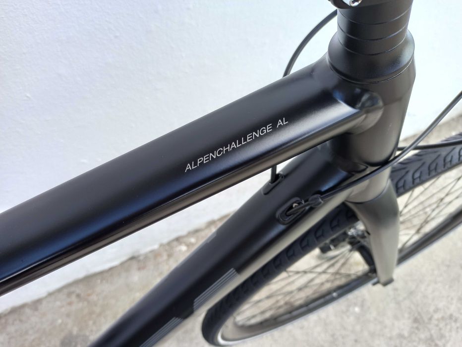 Rower szosowy BMC Alpenchallenge Al Three koła 28" na M 165-180 cm