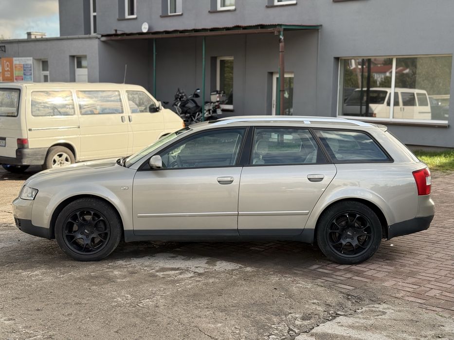 Audi A4 B6 3.0 B V6 220 KM QUATTRO AUTOMAT Klima Szyberdach