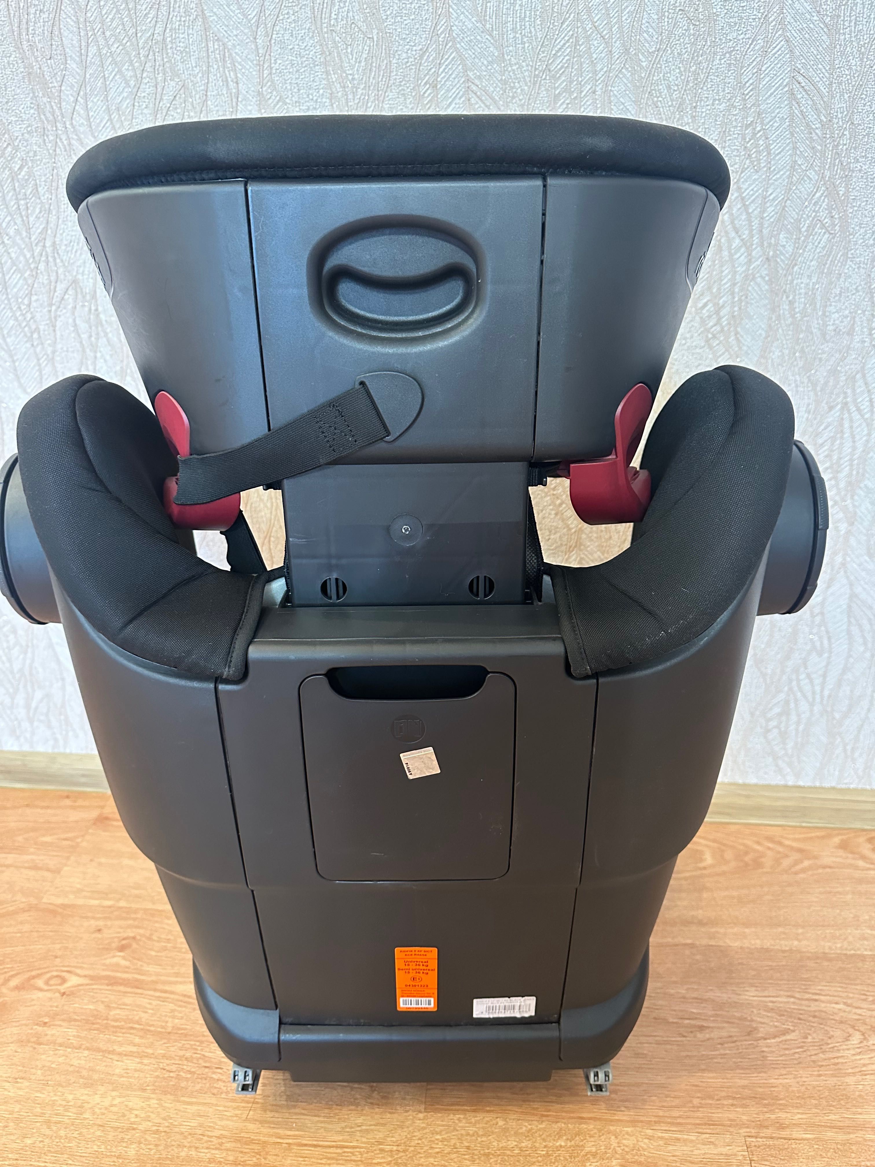 Дитяче автокрісло Britax romer