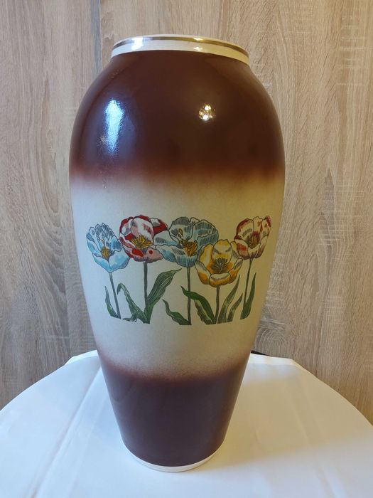 Wazon porcelit z Chodzieży PRL