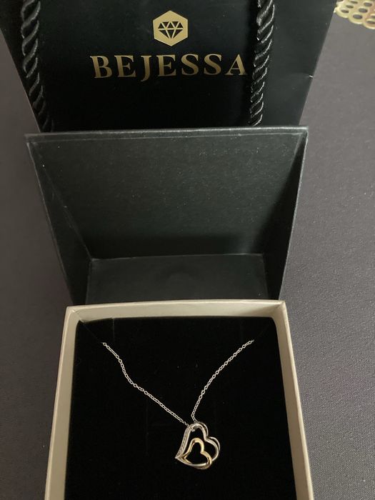 Łańcuszek stebrny 925 z zawieszką firmy Bejessa