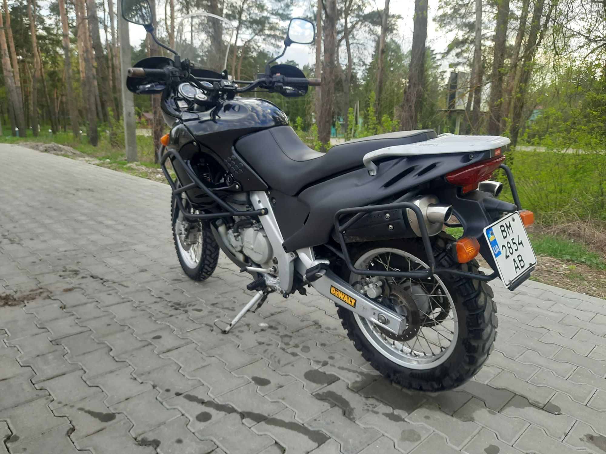 Aprilia Pegaso 650