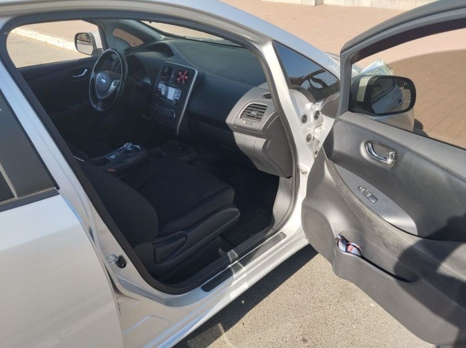 Nissan Leaf 2015 р.