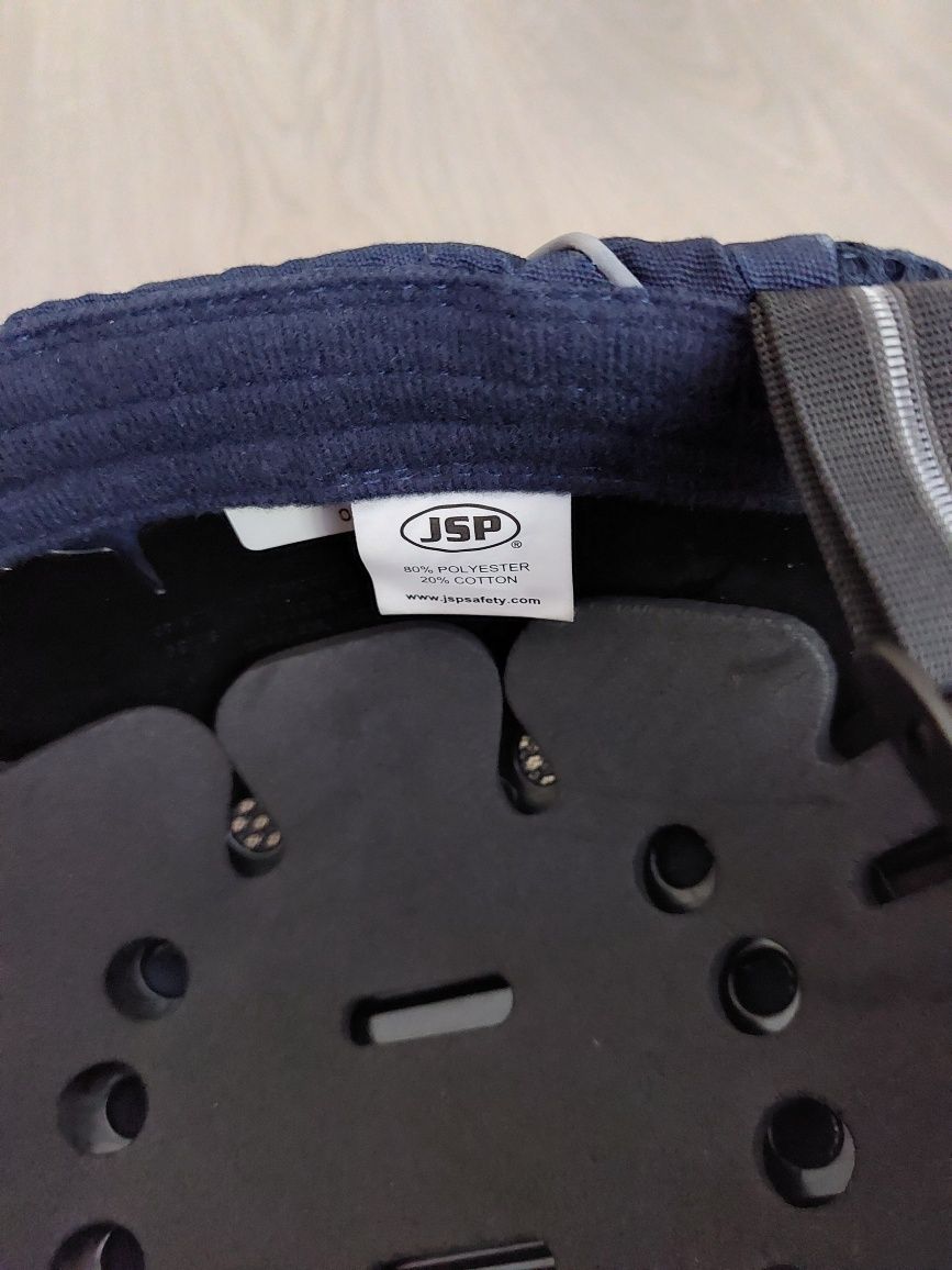 Kask, hełm antyskalpowy, JSP HARDCAP A1+