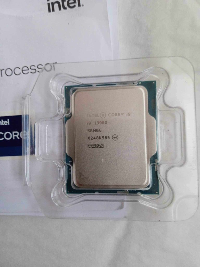 NOWY Procesor Intel Core I9