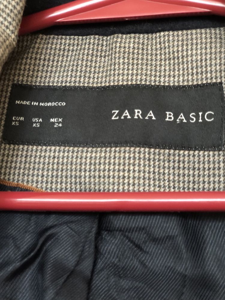 Пиджак женский Zara