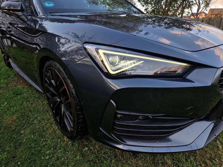 Cupra Leon Cupra Leon Sportstourer 2.0 TSi DSG 245KM