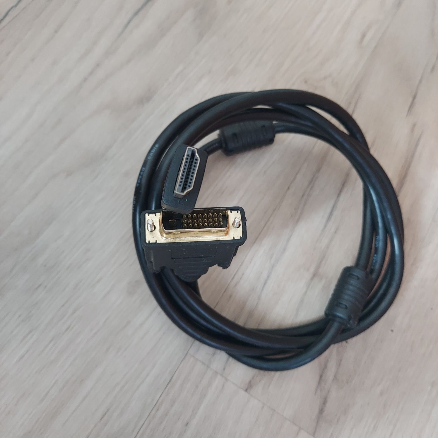 Kabel VGA hdmi nowy