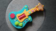 Gitara zabawkowa dla dzieci