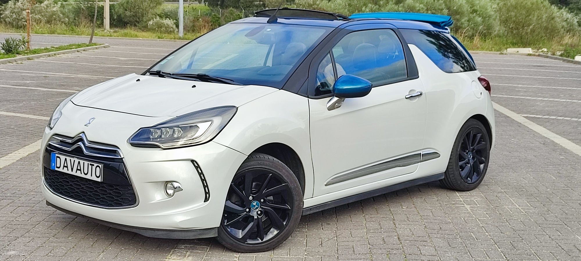 Citroen DS3 Cabrio Sportchic 1.2THP 188€ Mês Troco