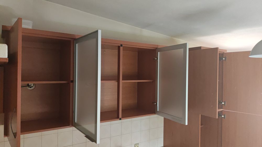 Cozinha em MDF folheada cerejeira