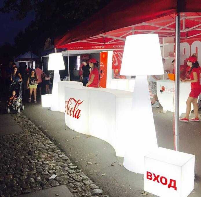 Balcões com iluminação para exterior