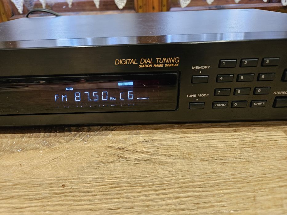 Tuner Sony st-s190