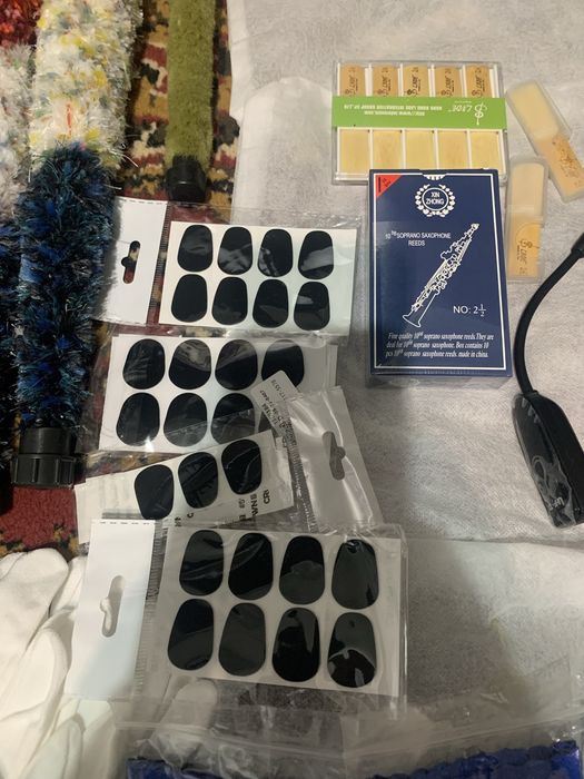 Мундштуки трості засоби догляду за саксофоном мікрофони для саксофона
