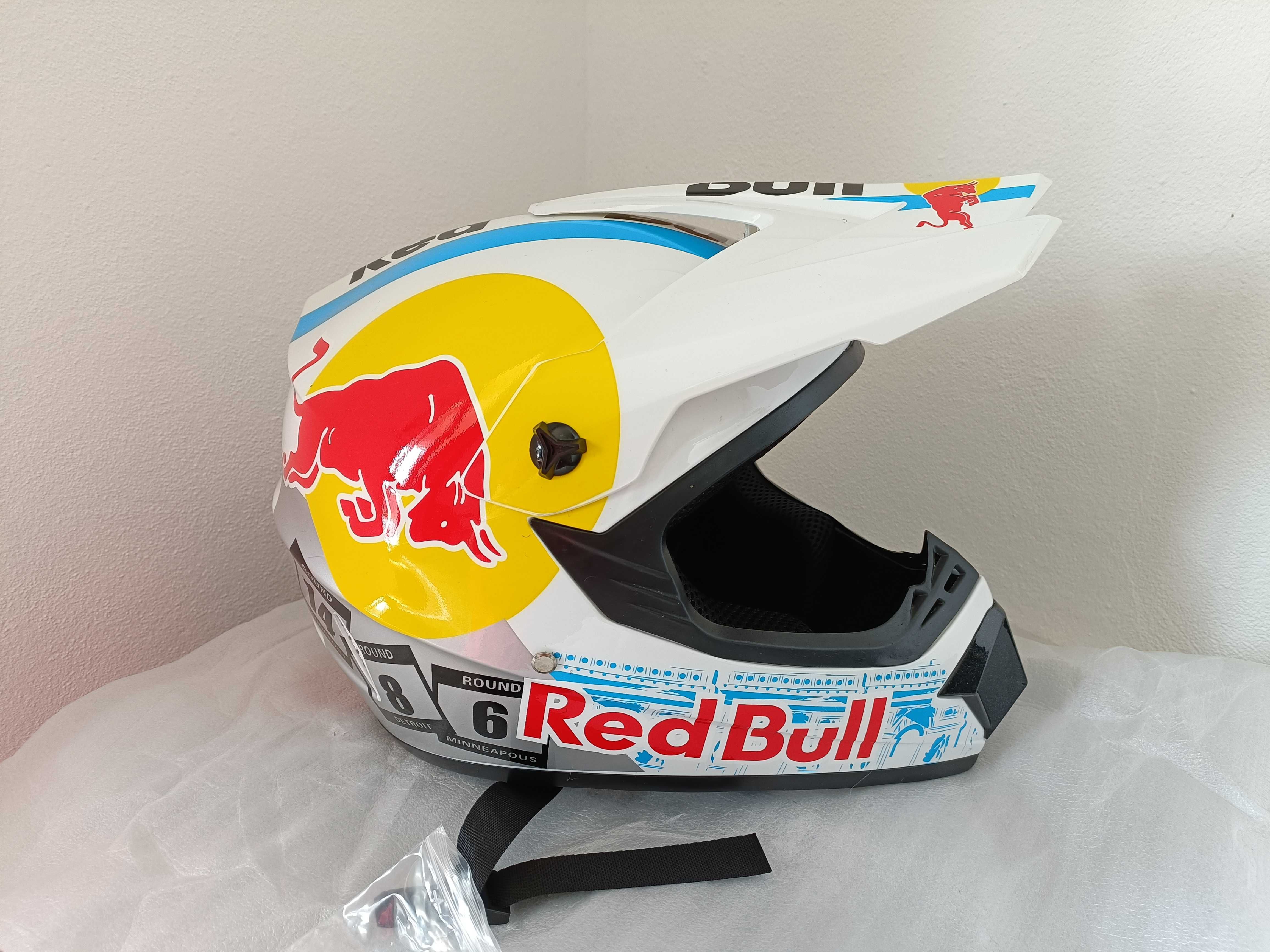 Capacete Red Bull NOVO