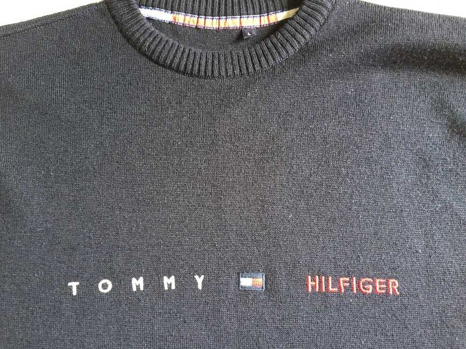 Camisola Azul Escura --- TOMMY HILFIGER -- Tamanho  L --- Unisexo