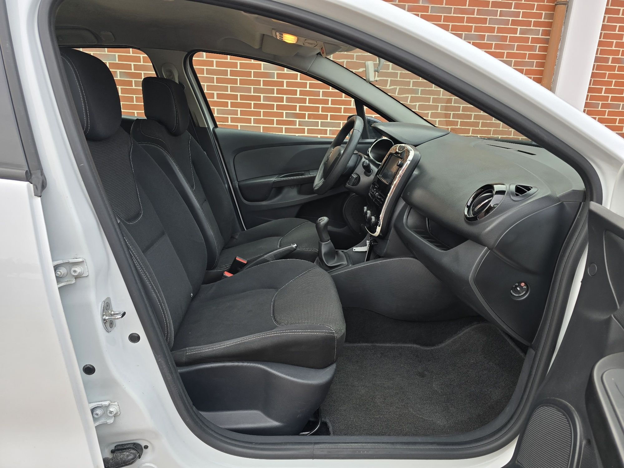 Renault Clio Sport Tourer 1.5 DCI Dynamique S