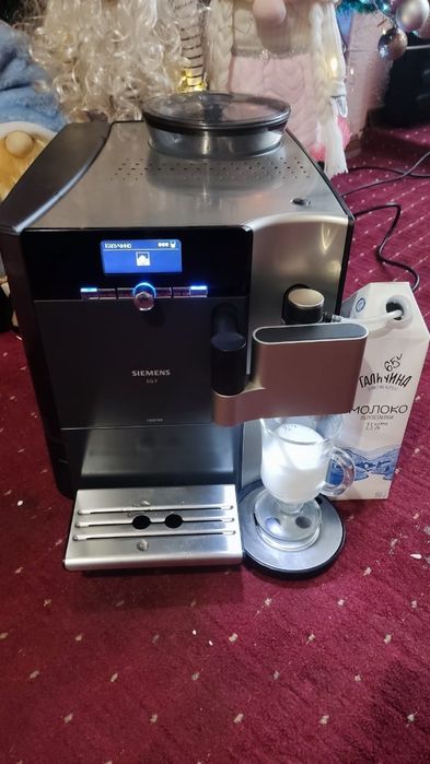 Eлітнa кавомашинa Siemens EQ.7 I-series – втілення інновацій та смаку)
