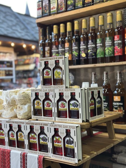 Сувенірний набір з наливками