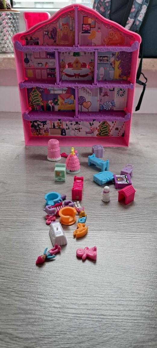 Polly Pocket domek z wyposażeniem