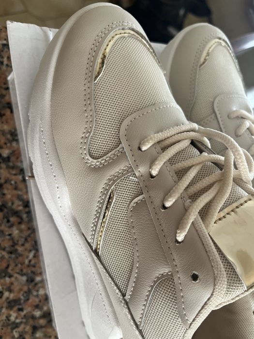 Tenis bege novos,38