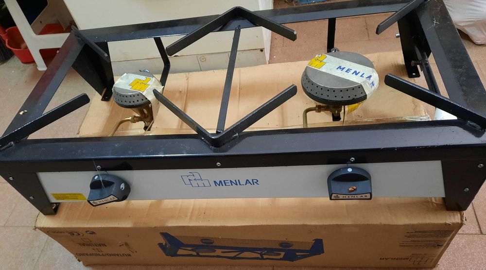 Fogão industrial trempe em ferro com 2 bocas gás - Novo