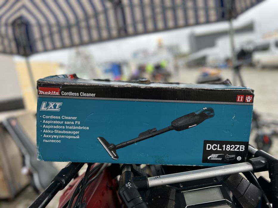 Шуруповерт, гайковерт, колонка,перфоратор, акумуляторнийписолос Makita